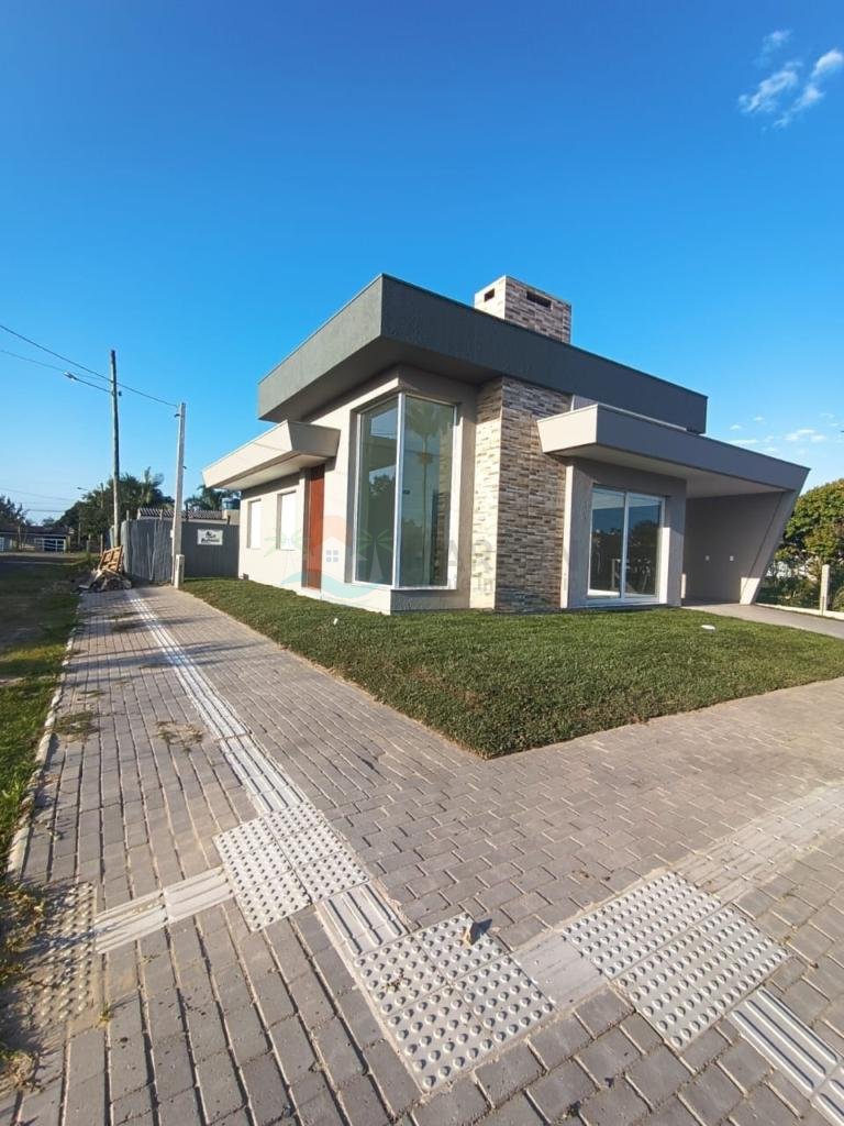 Casa 3 Dormitórios