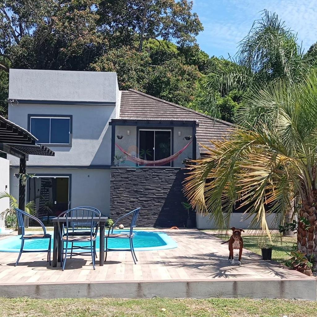Casa 3 Dormitórios