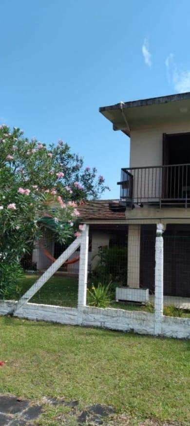 Casa 4 Dormitórios