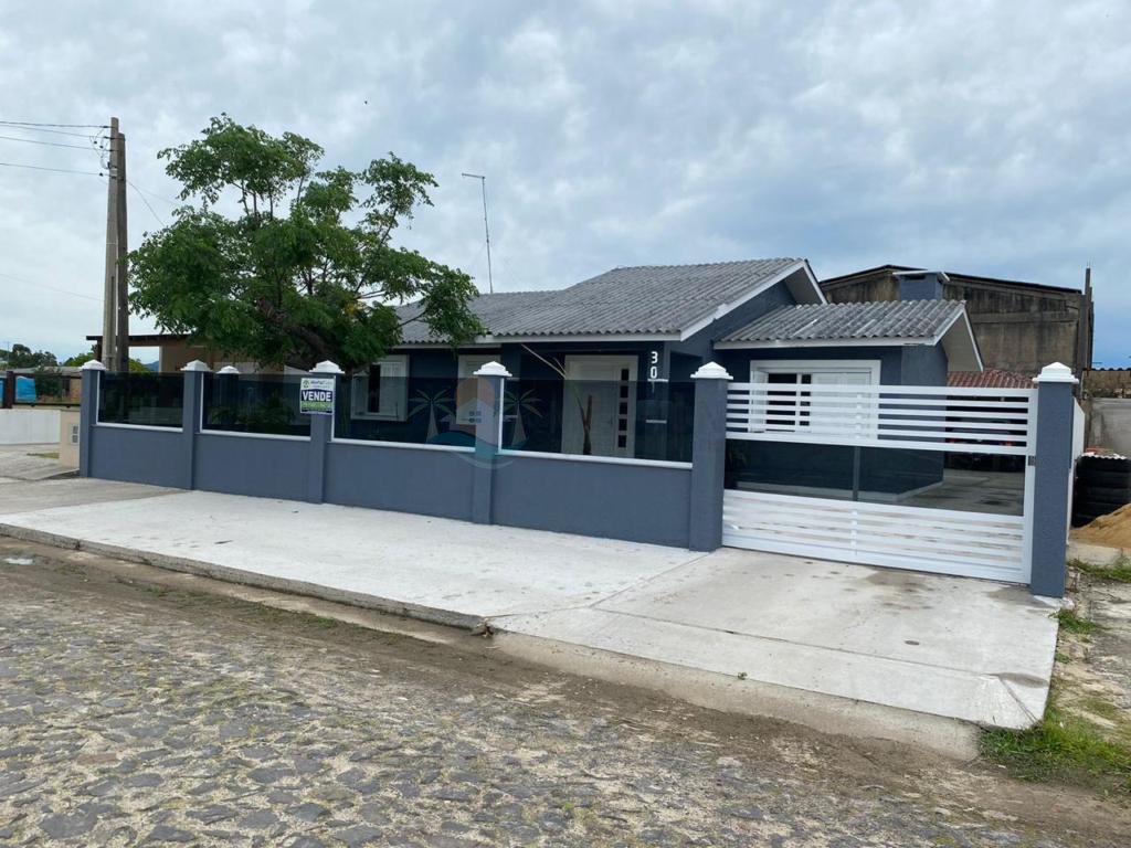 Casa 4 Dormitórios