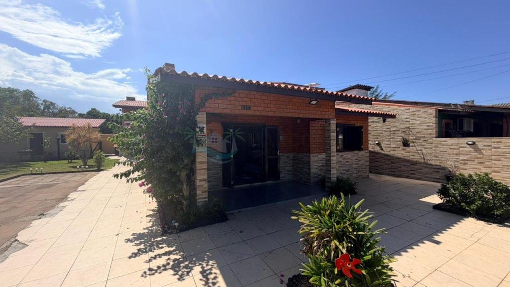 Casa 4 Dormitórios