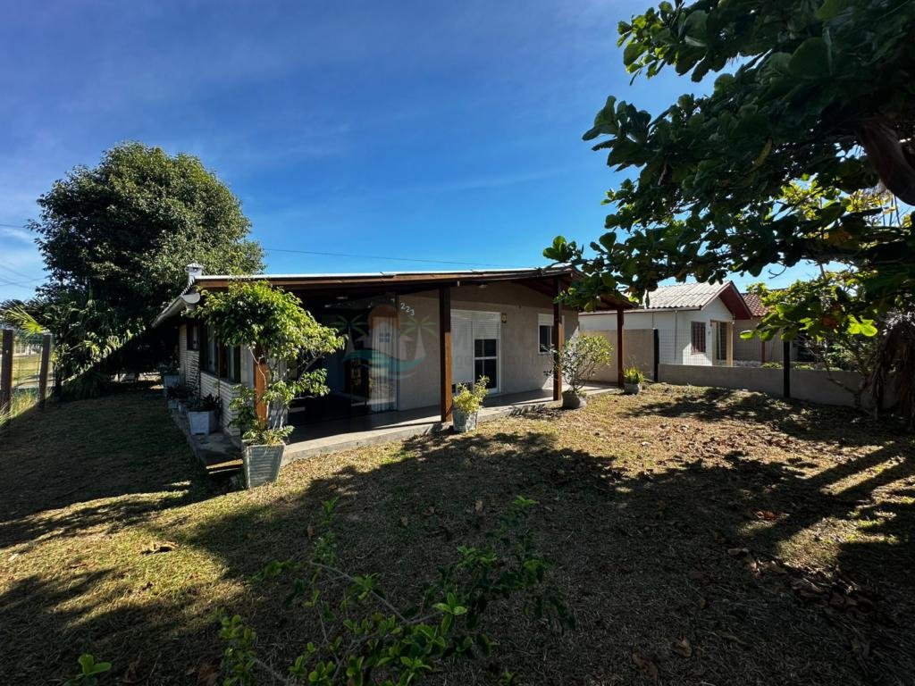 Casa 3 Dormitórios