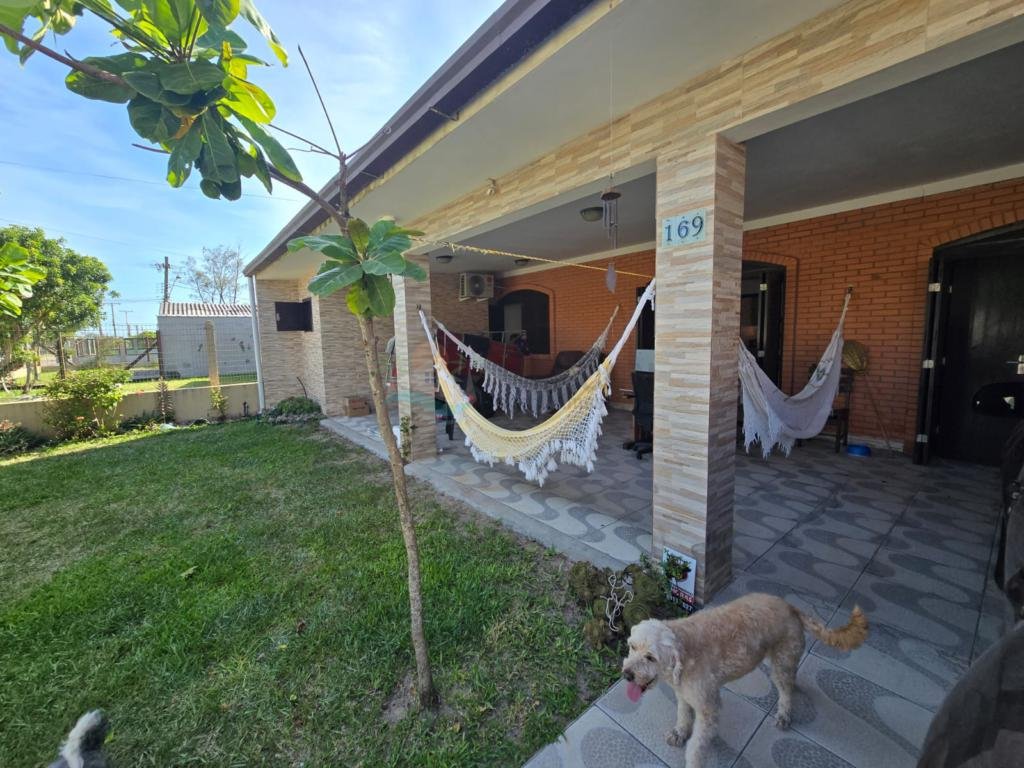 Casa 4 Dormitórios