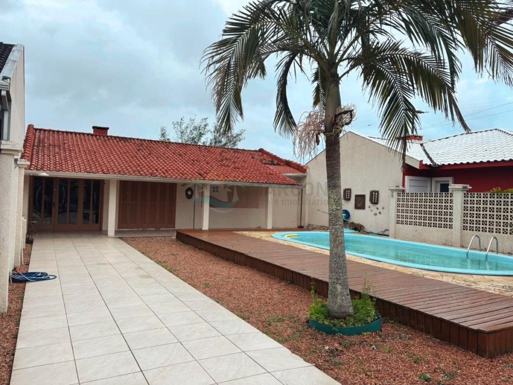 Casa 3 Dormitórios
